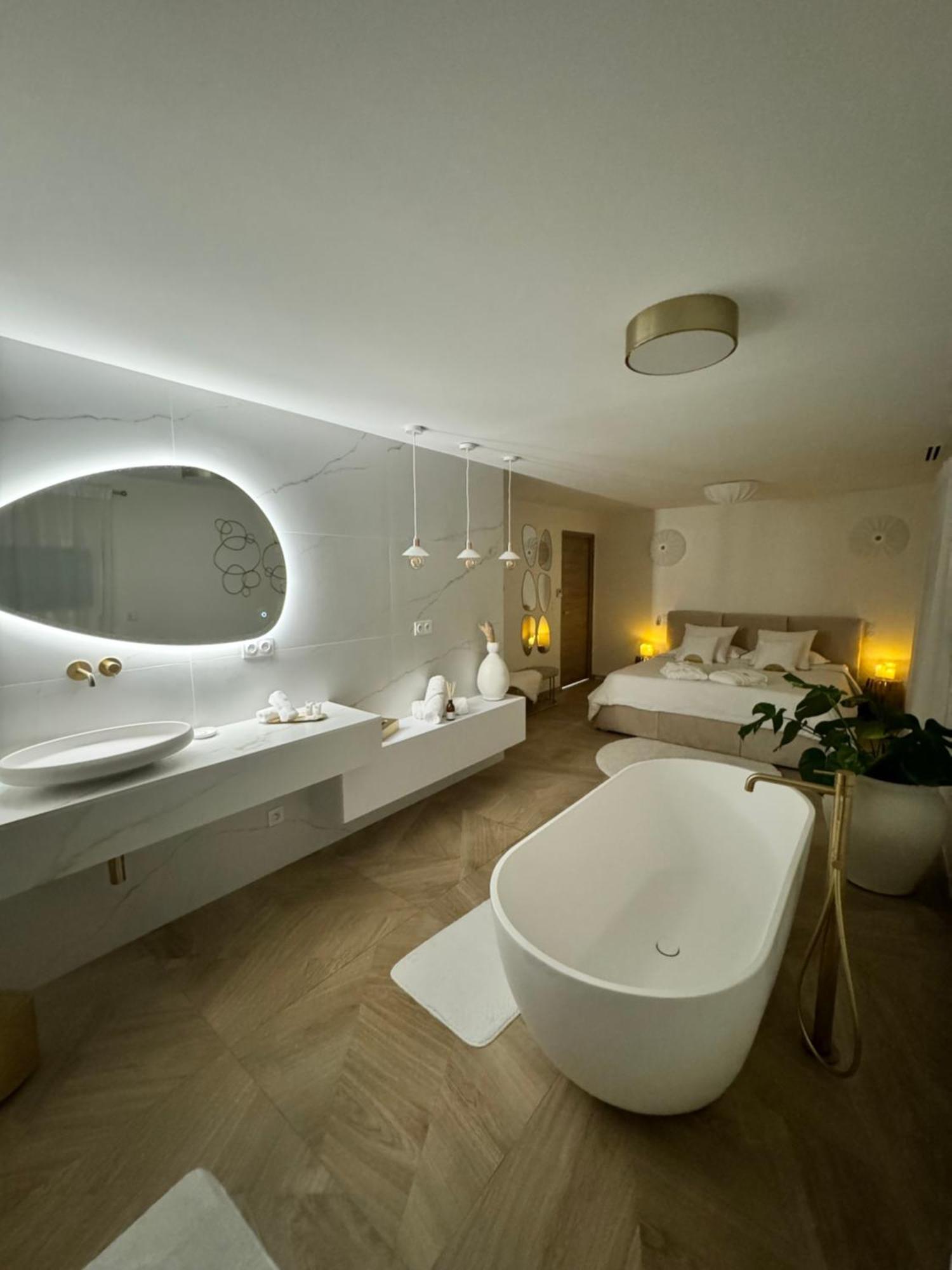 Suite L Ecrin Arles Buitenkant foto